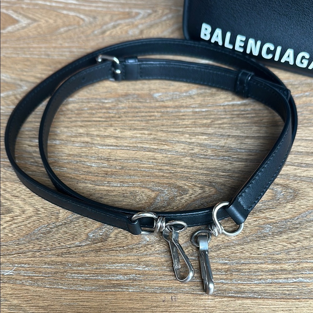 Balenciaga Shiny Day Calfskin XS Triangle Square Bag - Picture 13 of 15